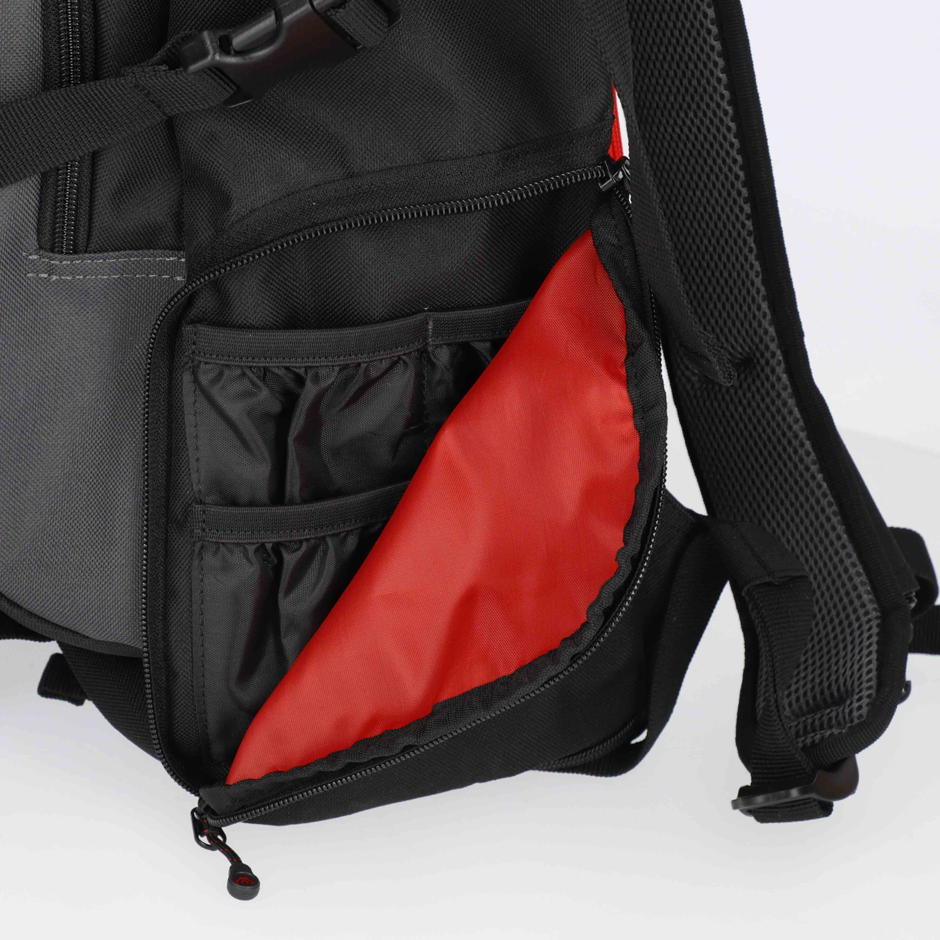 BACKPACK - MFT DAYPACK 30L (50x30x20cm) - 1pc.