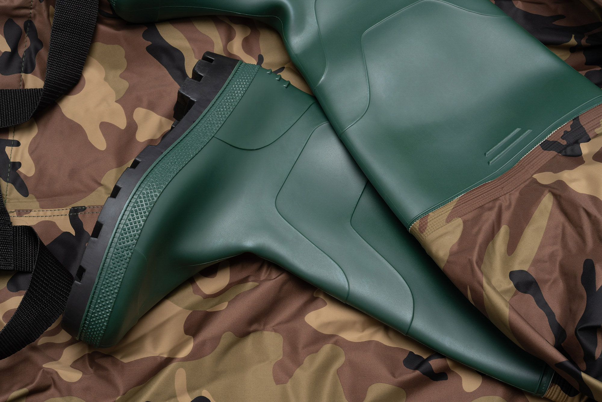 CHEST WADERS - UMS02 - size 42 - 1 set.