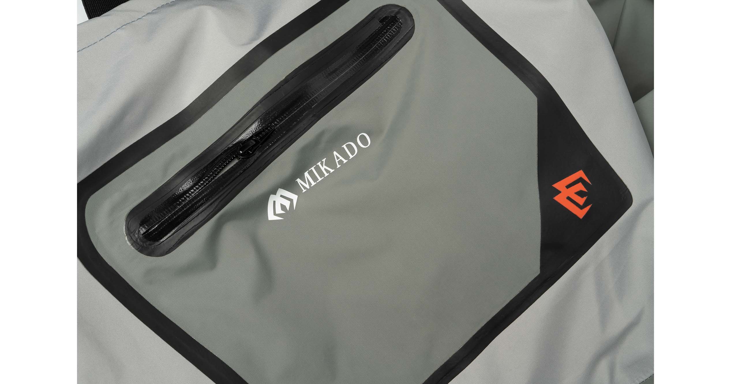 CHEST WADERS - BREATHABLE WITH NEOPRENE SOCK - size M - 1 set.