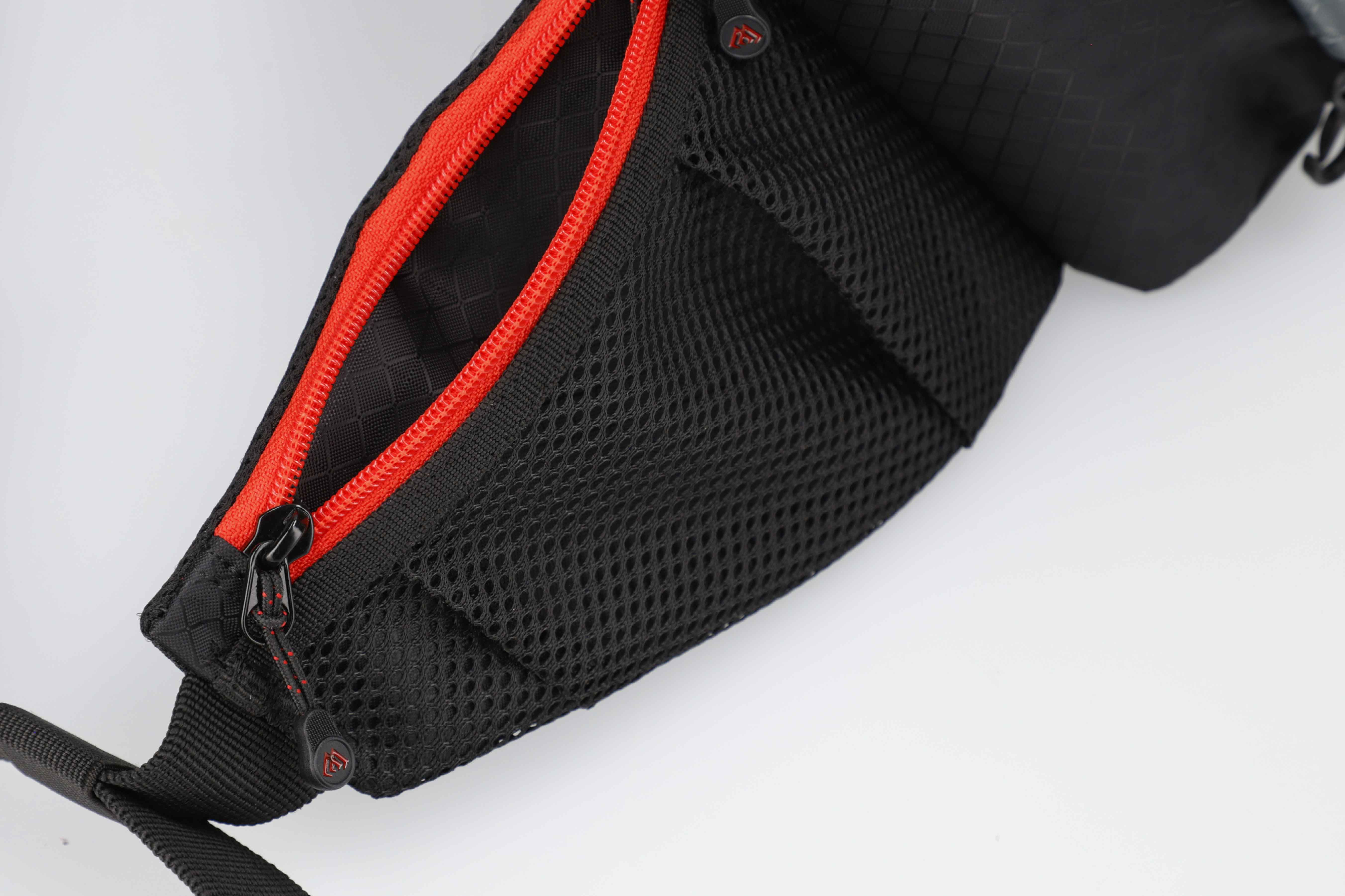 FANNY PACK - MFT HIP PACK 5L (24x18x13cm) - 1pc.